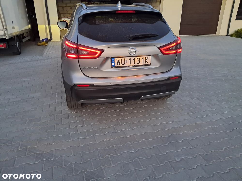Nissan Qashqai 1.3 DIG-T N-Connecta DCT - 7