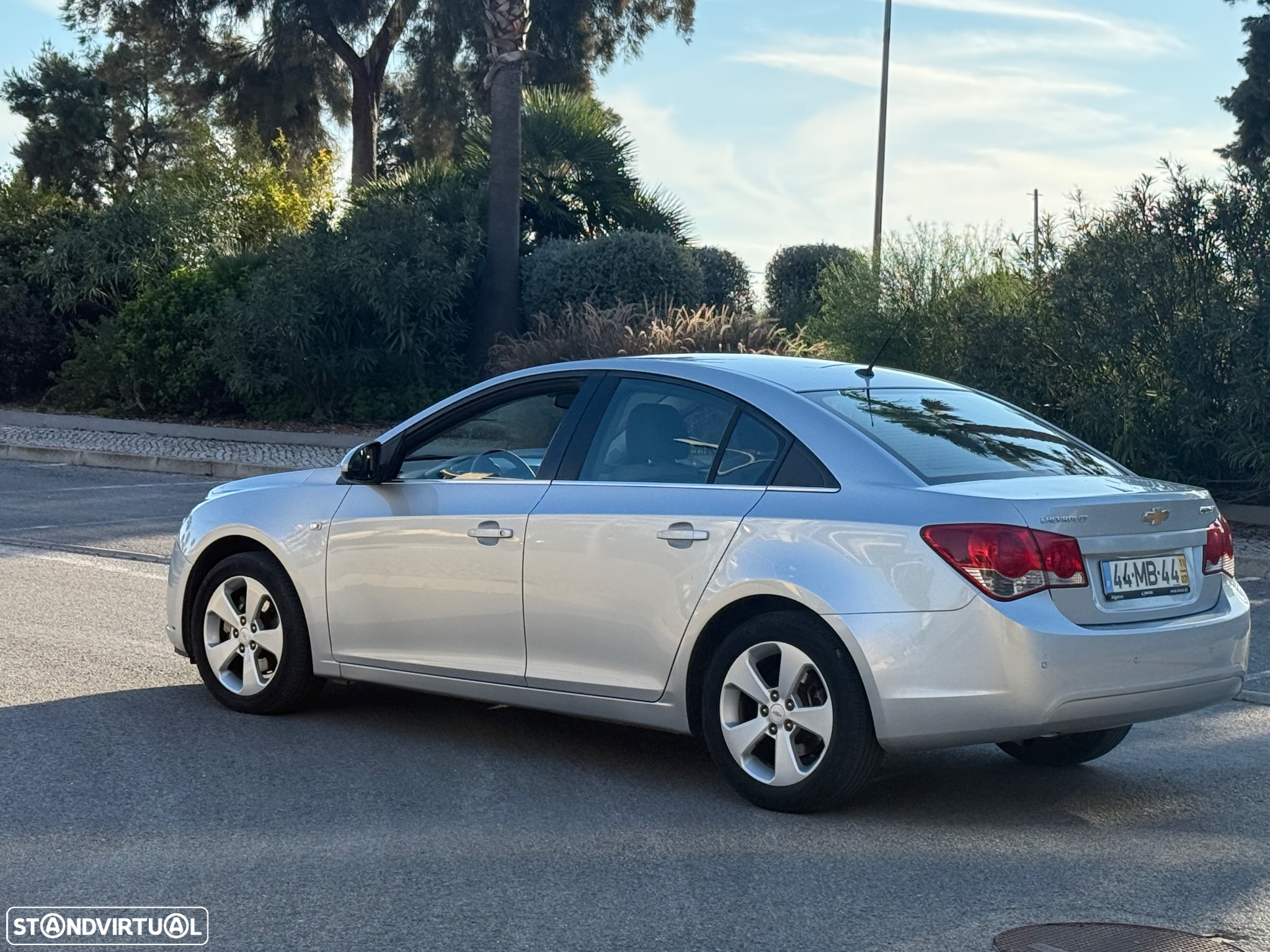 Chevrolet Cruze 2.0 VCDi LT - 4