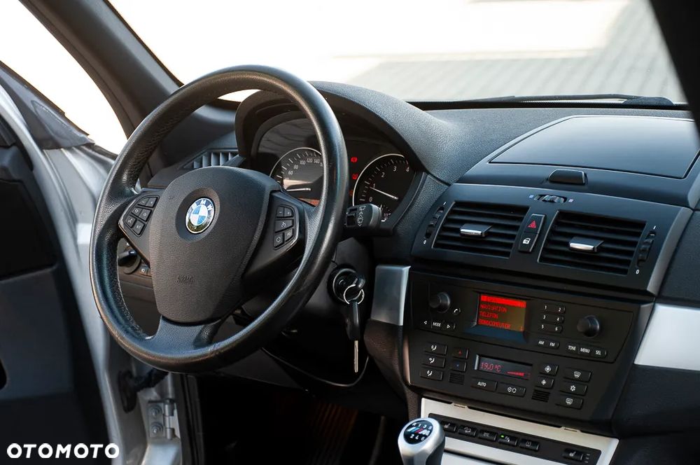 BMW X3 2.0i - 29