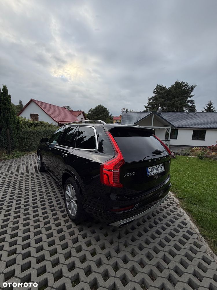 Volvo XC 90 - 5