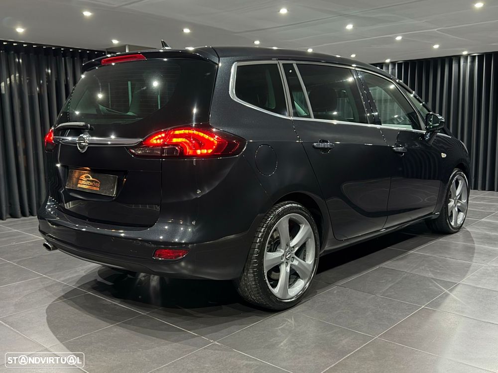 Opel Zafira 2.0 CDTi Executive - 9