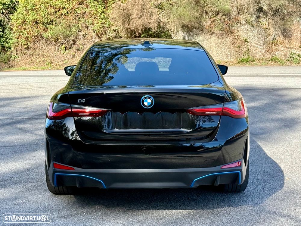 BMW i4 - 3