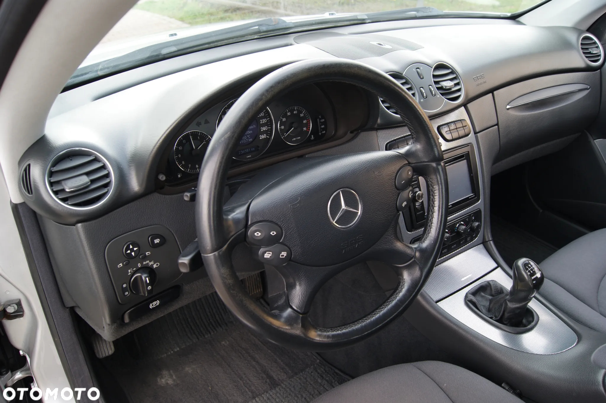Mercedes-Benz CLK 240 Avantgarde - 14