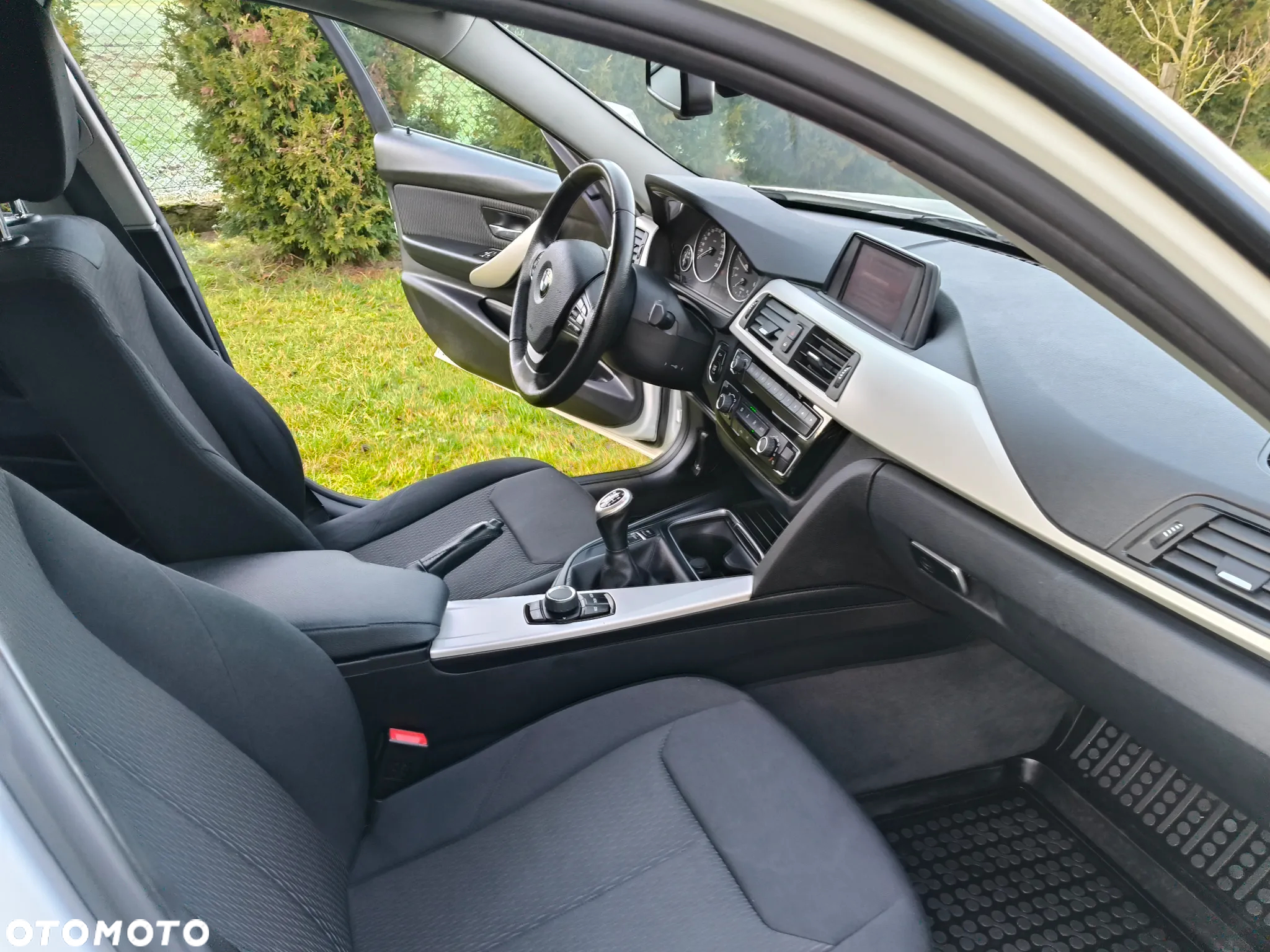 BMW Seria 3 318d Advantage - 8