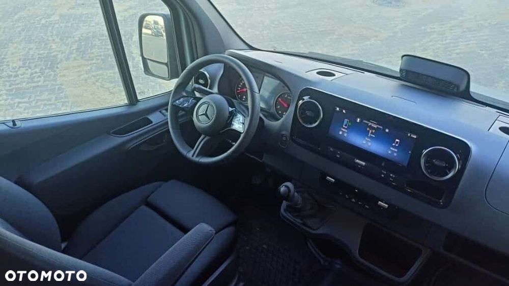 Mercedes-Benz Sprinter Sprinter - 8