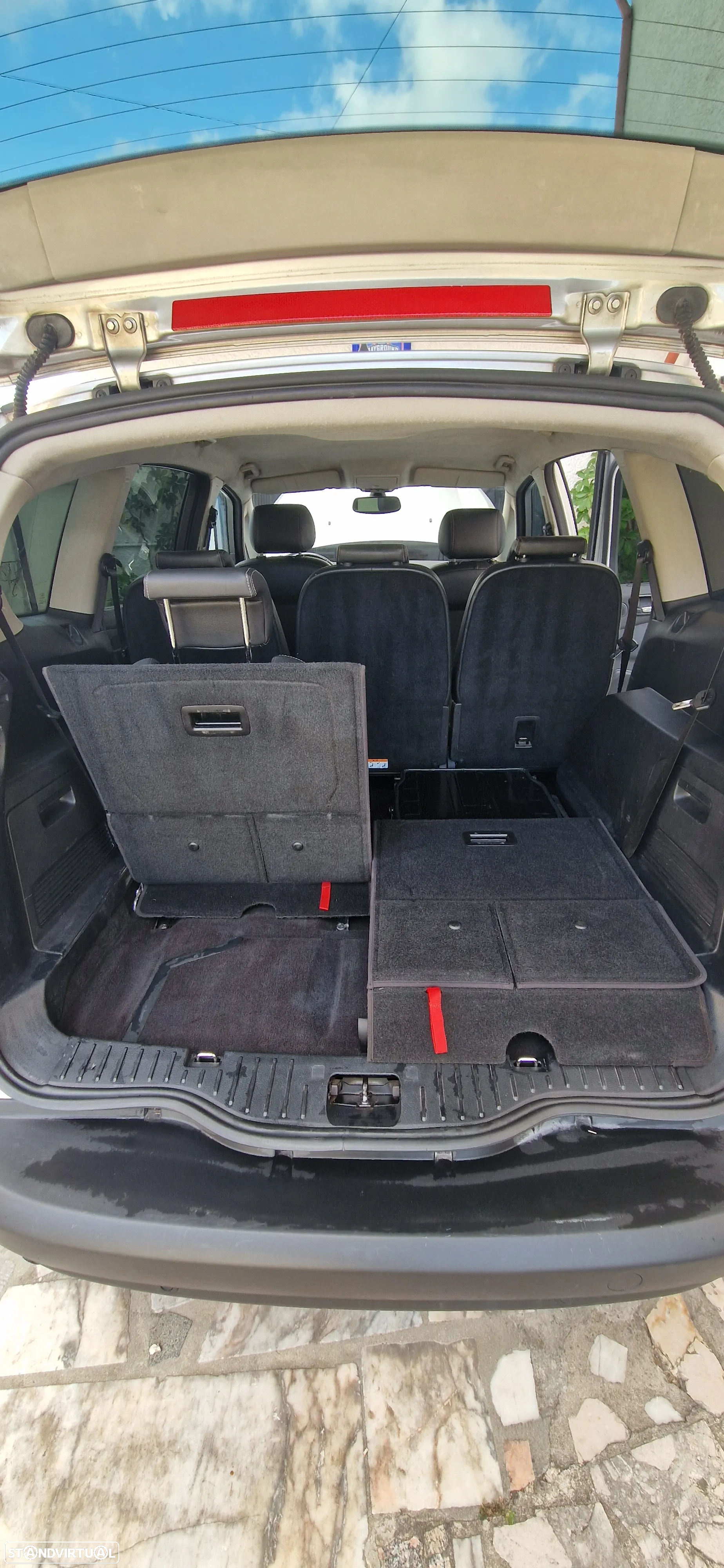 Ford S-Max 2.0 TDCi Titanium 7L - 23