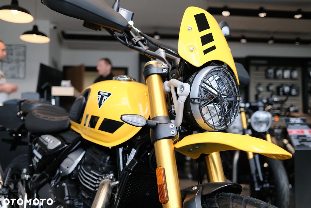 Triumph Scrambler - 5