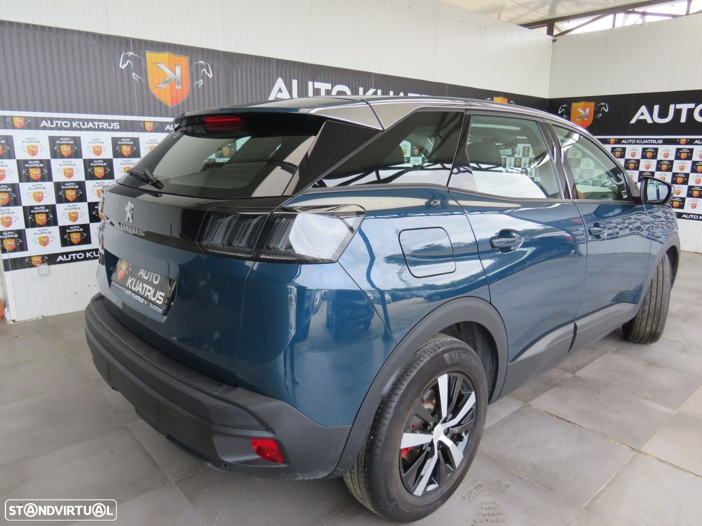 Peugeot 3008 1.5 BlueHDi Active Pack - 32