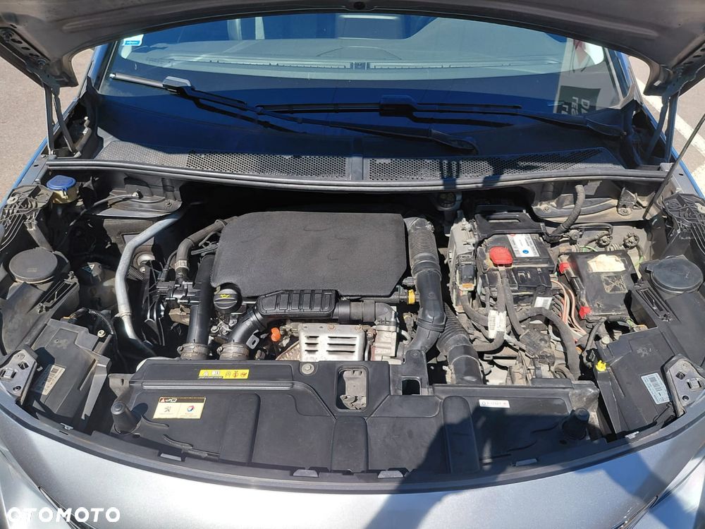 Peugeot 3008 PureTech 130 Stop & Start GPF Allure - 7
