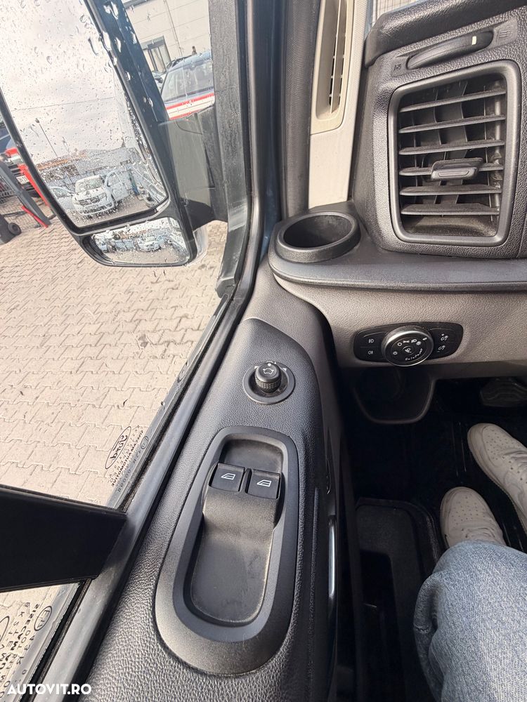 Ford Transit Custom - 7