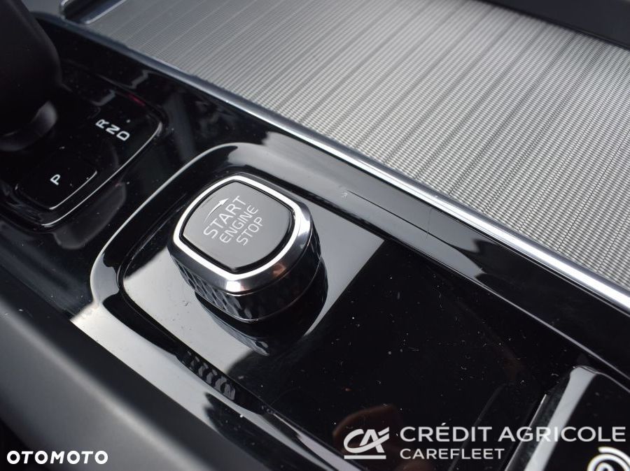 Volvo XC 60 B4 B Plus Bright - 26