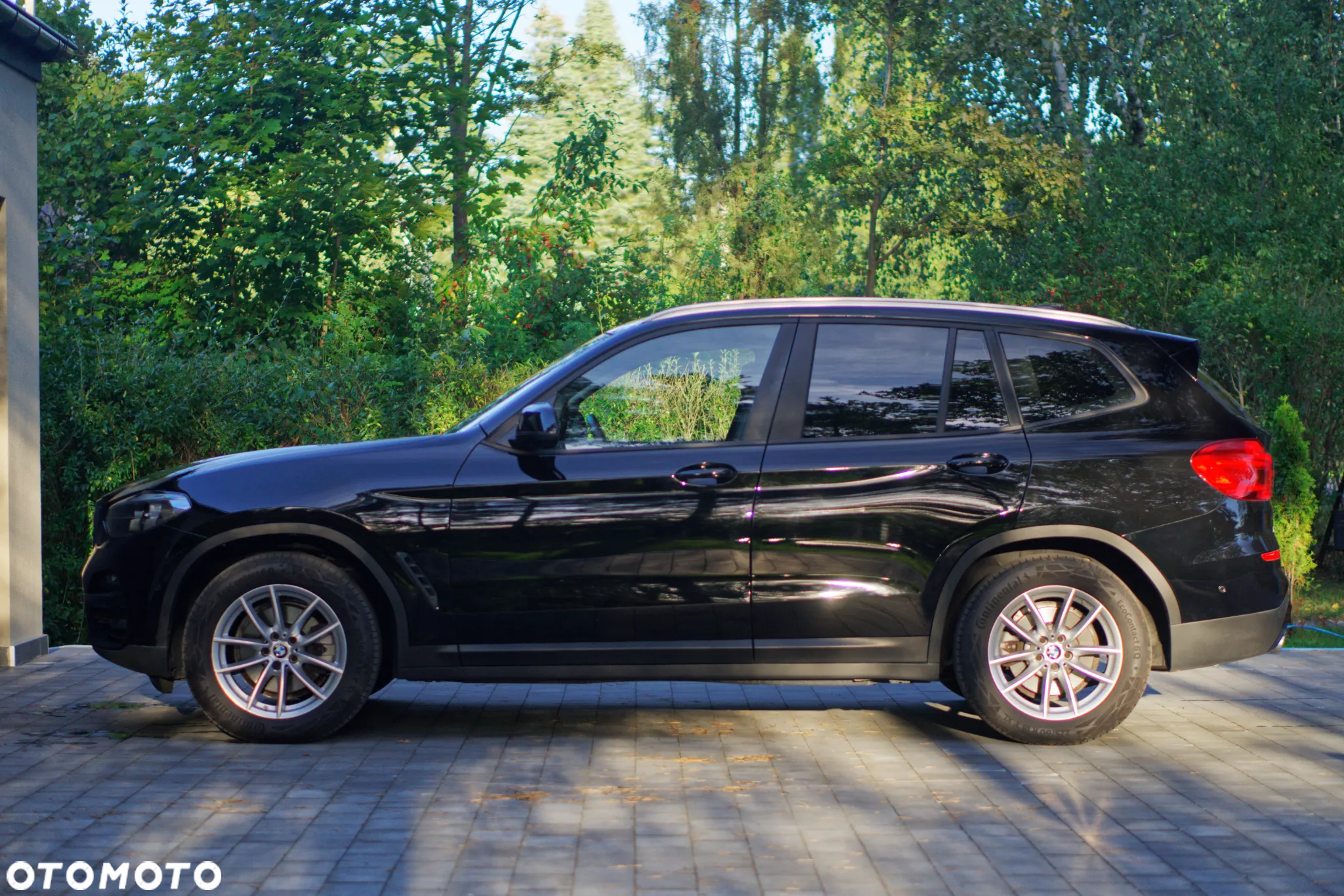 BMW X3 xDrive20i Advantage - 5