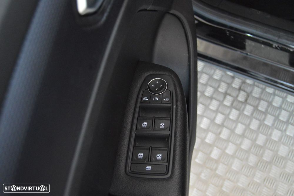 Renault Arkana TCe Mild Hybrid 140 EDC Evolution - 27