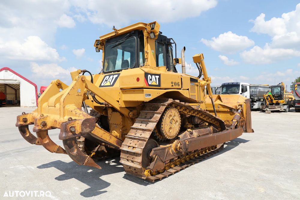 Caterpillar D6 T XL - 3