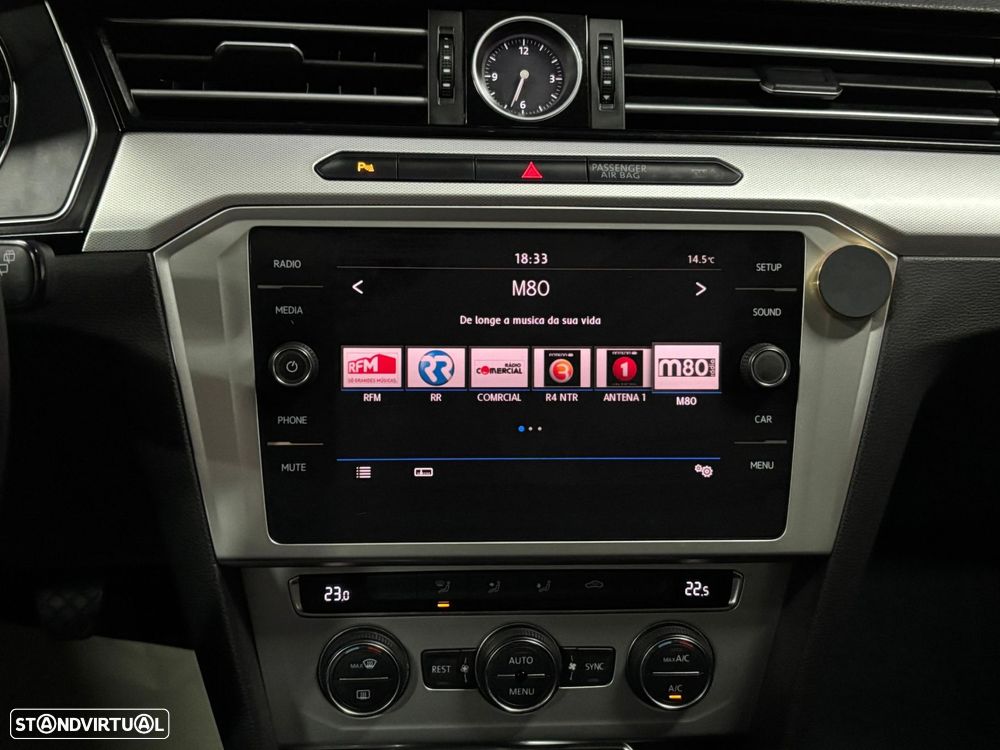 VW Passat Variant 1.6 TDI Confortline - 16