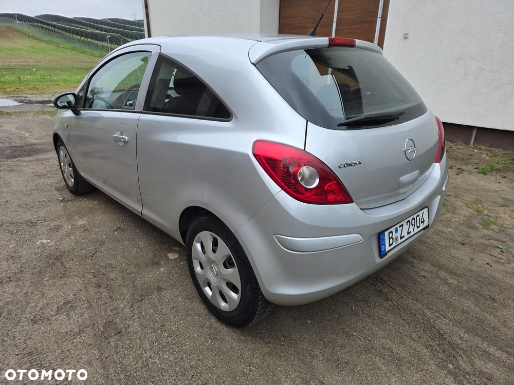Opel Corsa 1.2 16V Edition - 24