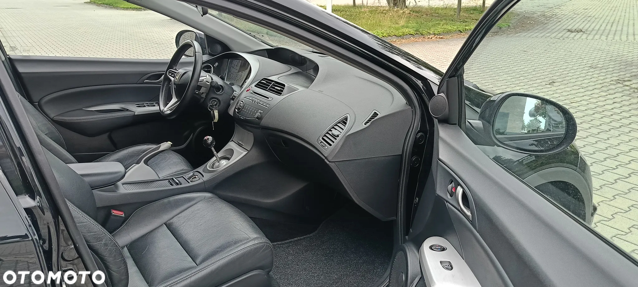 Honda Civic 1.8 Executive - 25
