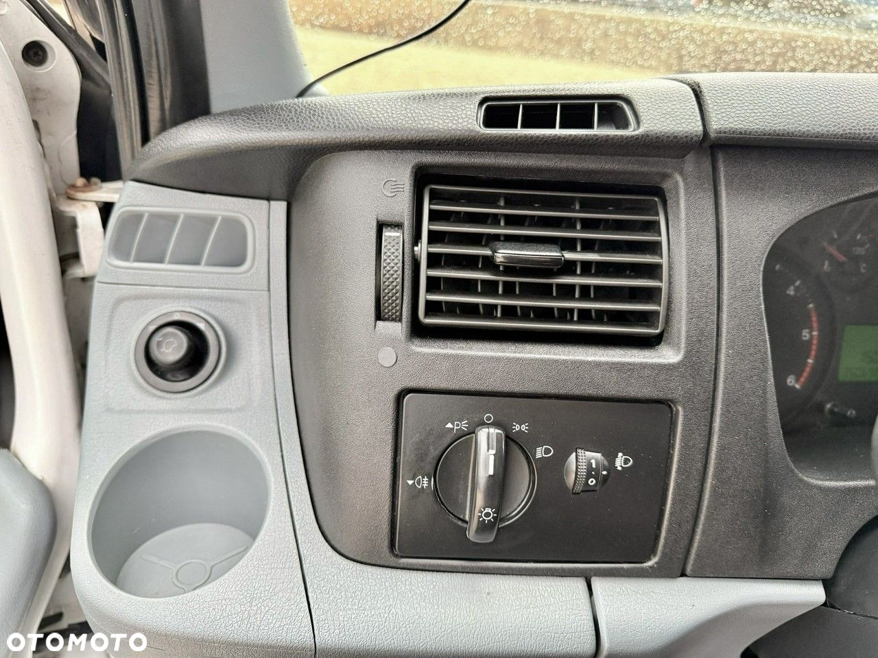 Ford Transit - 25