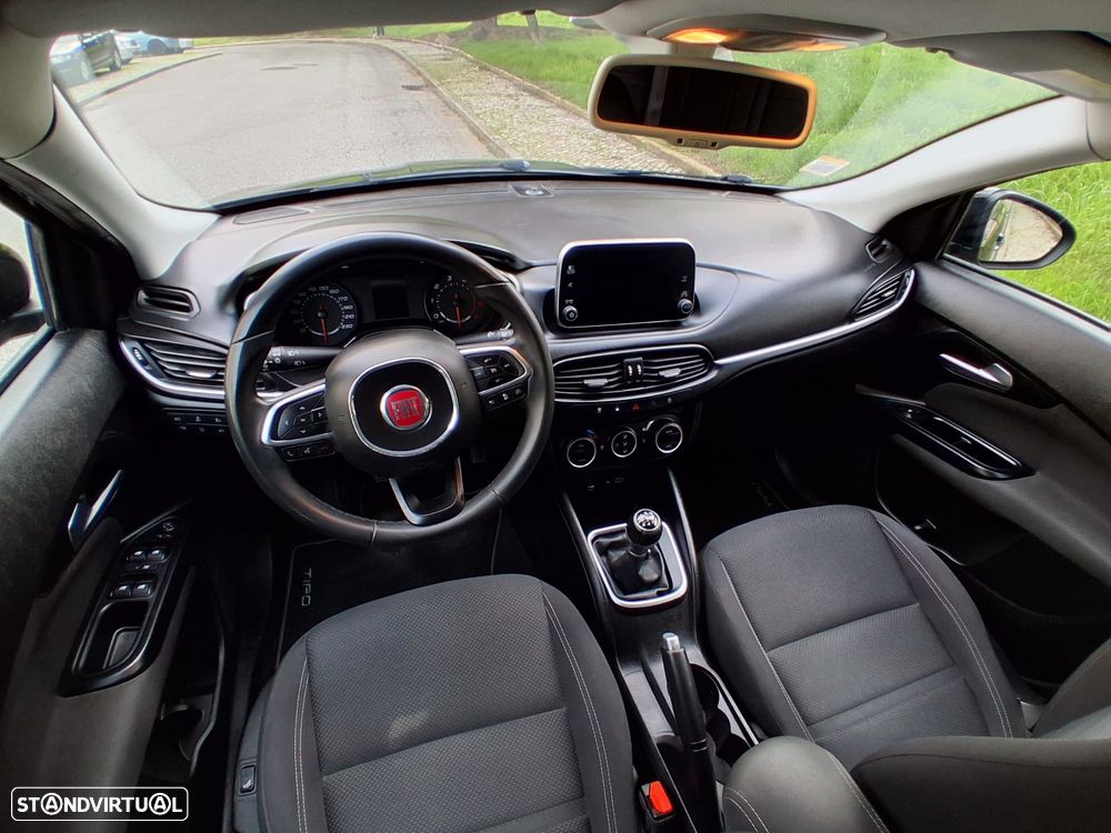 Fiat Tipo 1.3 M-Jet Lounge Tech - 13