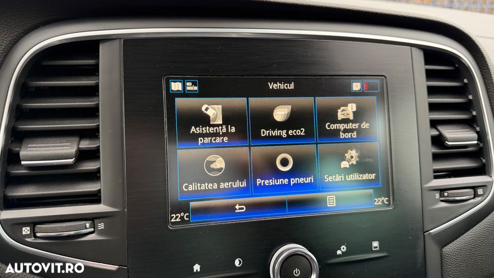 Renault Megane Grandtour TCe 140 GPF LIMITED - 18