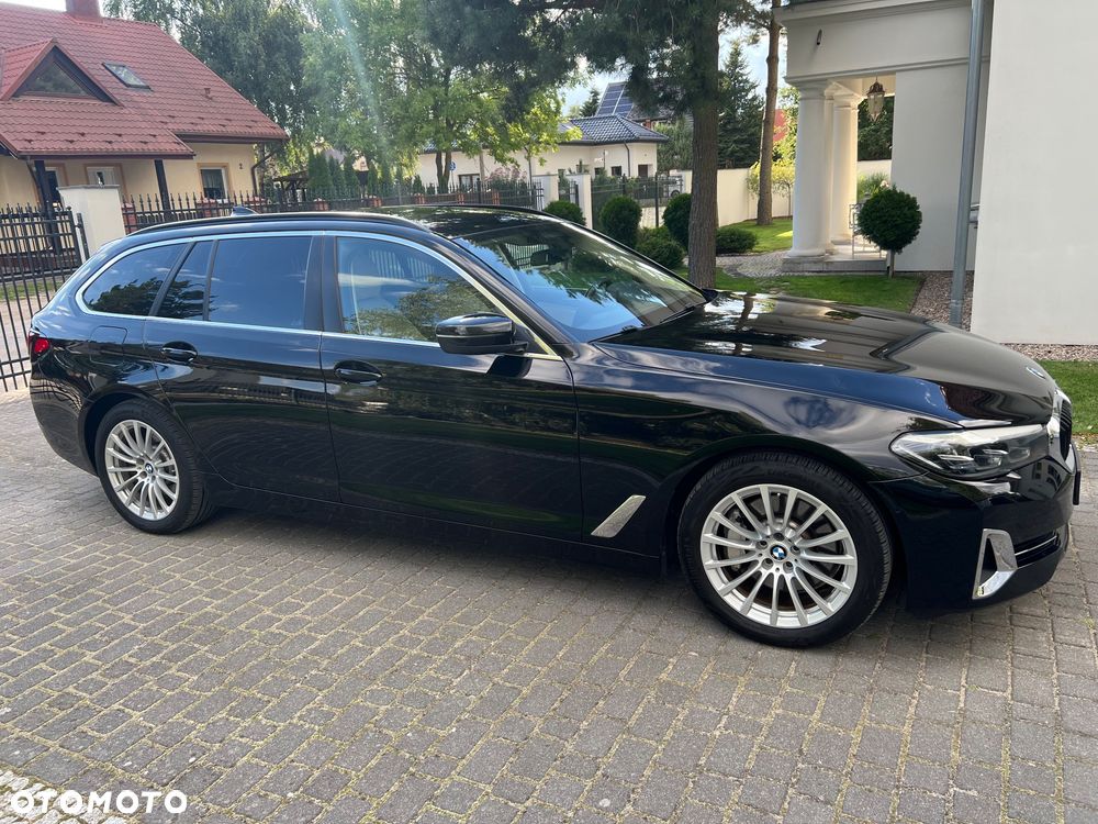 BMW Seria 5 530e xDrive - 7