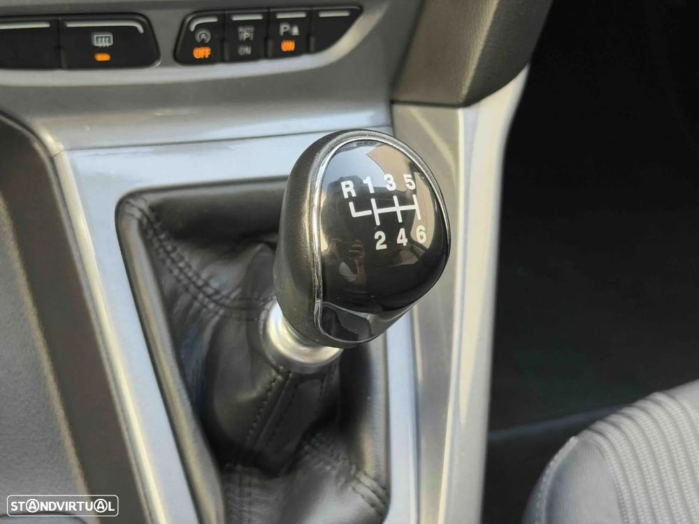 Ford Focus 1.0 SCTi Trend - 49