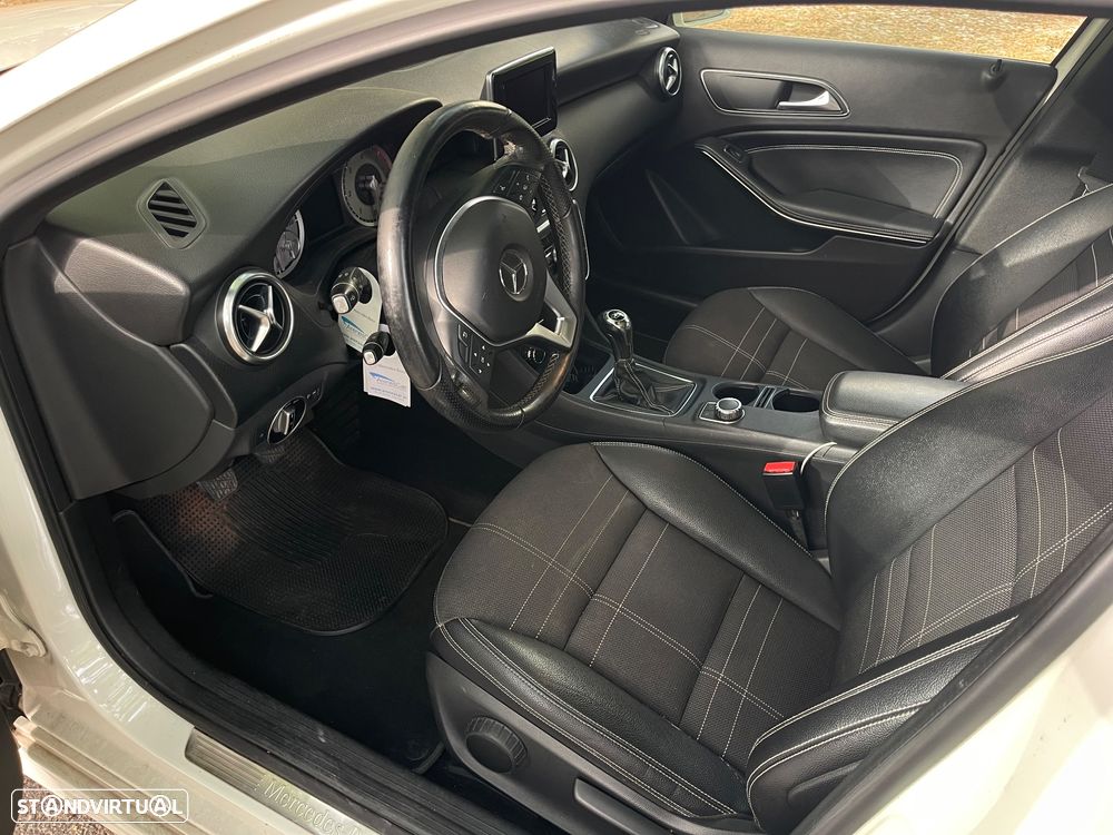 Mercedes-Benz A 180 CDI BlueEFFICIENCY - 10
