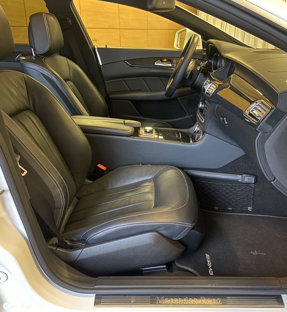 Mercedes-Benz CLS 500 4Matic 7G-TRONIC - 14