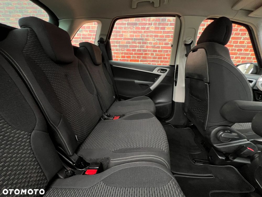 Citroën C4 Picasso - 13