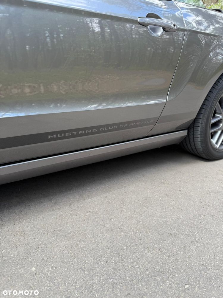 Ford Mustang 3.7 V6 Premium - 6