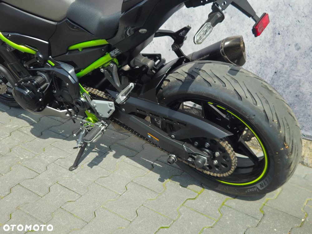 Kawasaki Z 900 - 22