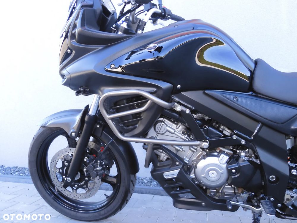 Suzuki V-STROM - 38