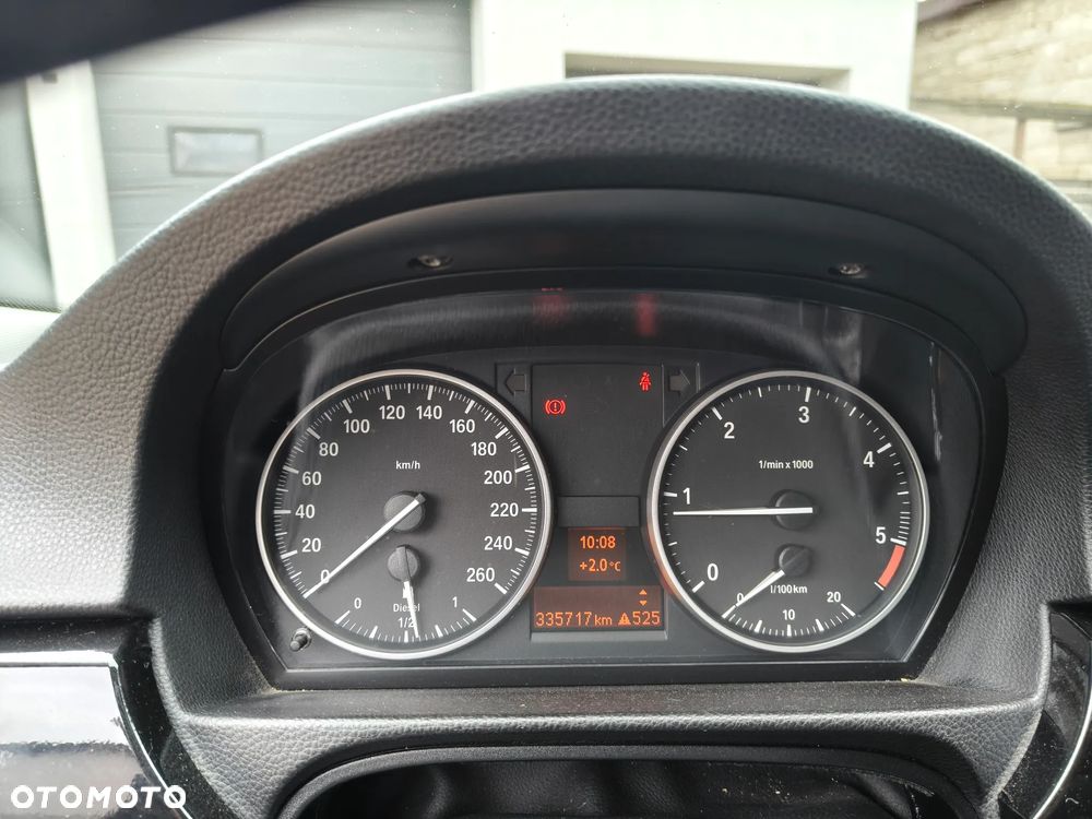 BMW Seria 3 318d - 11