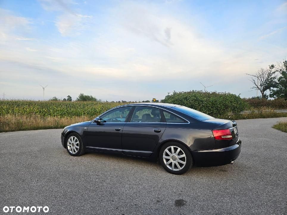 Audi A6 Limousine 2.4 - 1