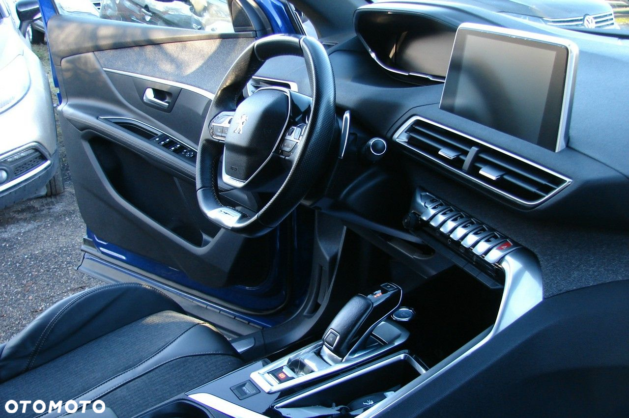 Peugeot 3008 - 14