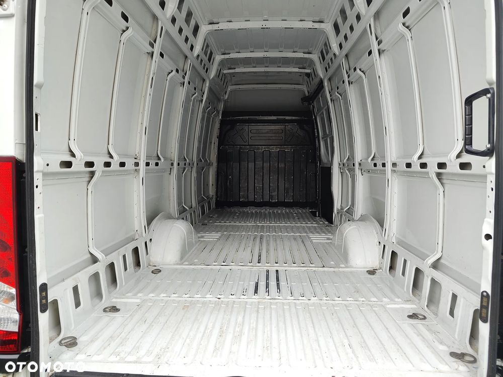 Iveco Daily 35S15 3.0d 150KM** MAXI Furgon Blaszak L4H3** POLSKI SALON** DMC do 3.5T kat.B** - 24