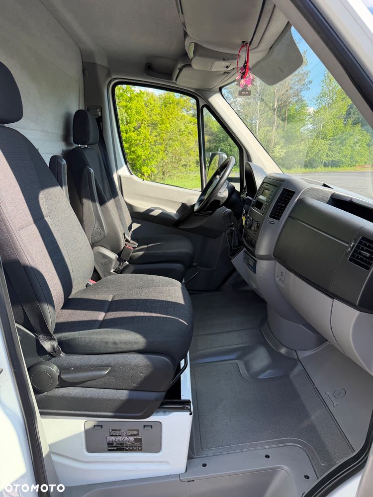 Mercedes-Benz Sprinter - 7