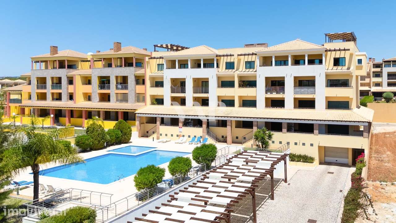 Apartamento T2 com rooftop exclusivo com vista mar, Vilamoura - Grande imagem: 5/32