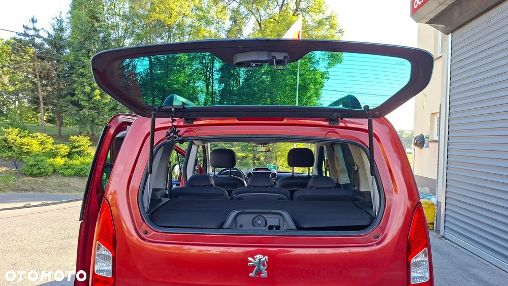 Peugeot Partner 110 Tendance mit Familien-Paket - 14