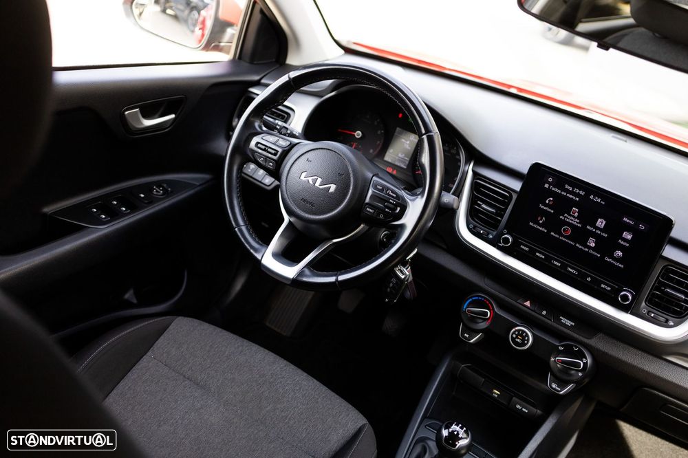 Kia Stonic 1.2 Dynamic - 2