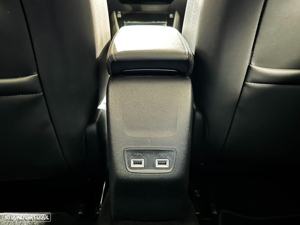 Peugeot e-2008 50 kWh Allure Pack - 25