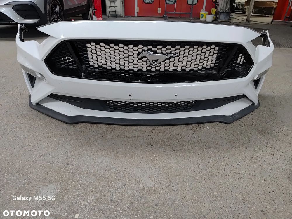 Maska pokrywa silnika zderzak przedni Mustang MK6 polift fartuch prawy górny Oem, listwy nakładki progowe - 15