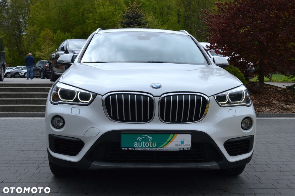 BMW X1 sDrive18d Sport Line - 40