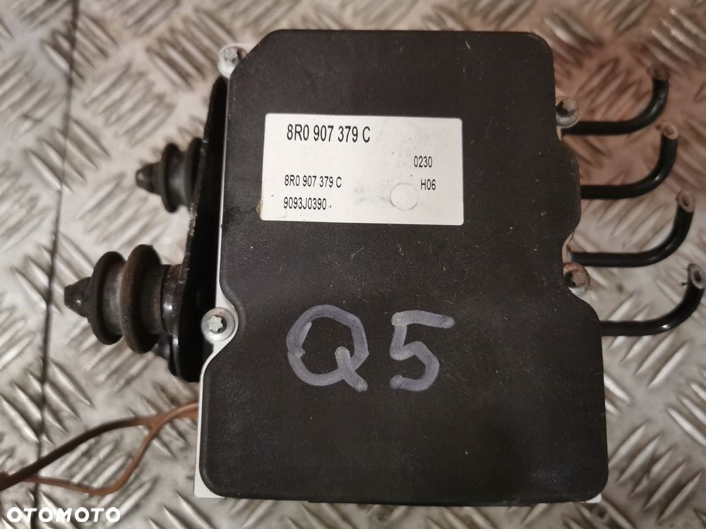 AUDI Q5 POMPA ABS 8R0907379C - 2