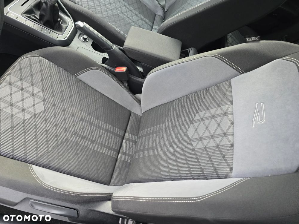 Volkswagen Taigo - 8