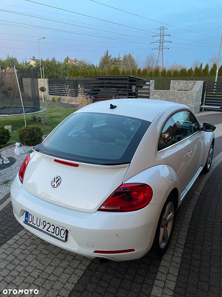 Volkswagen Beetle 2.0 TSI DSG Sport - 9