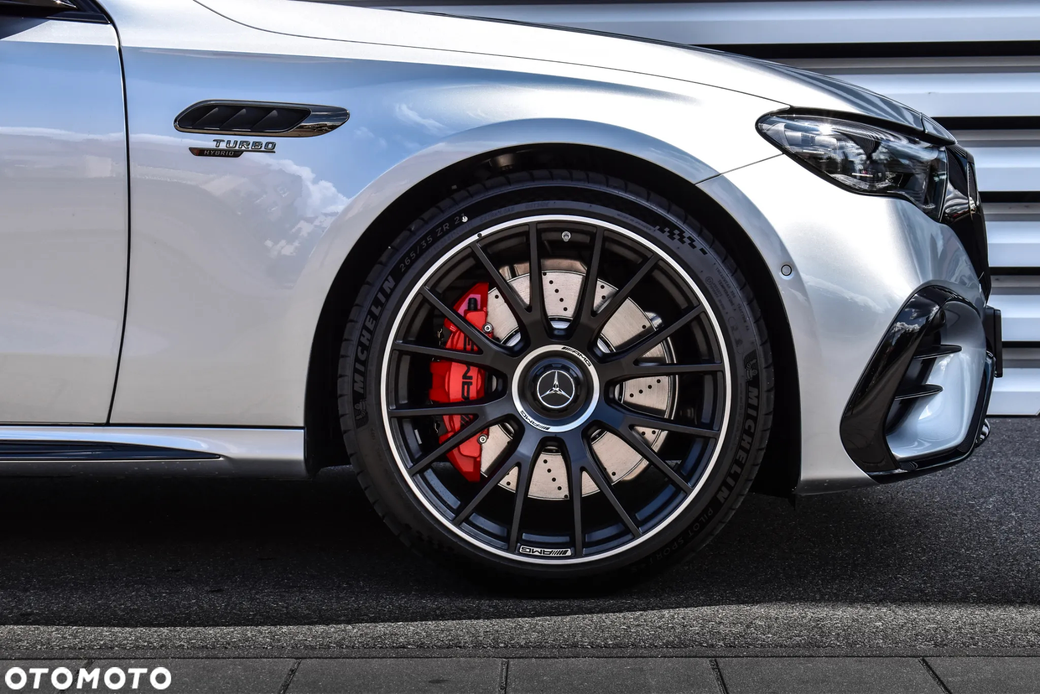 Mercedes-Benz Klasa E AMG 53 PHEV 4Matic+ 9G-Tronic TCT - 11