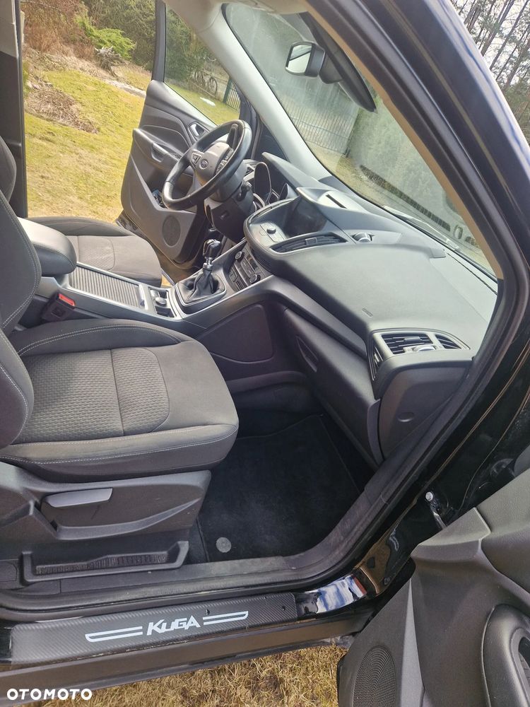 Ford Kuga 2.0 TDCi AWD Trend - 11