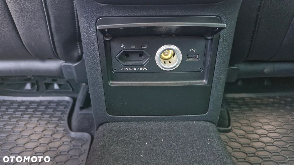 Skoda Superb 2.0 TDI Style DSG - 13