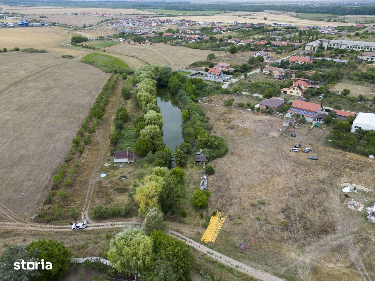 Teren de 7900 mp cu baltă de pescuit în Frumușeni - Imagine principală: 3/13